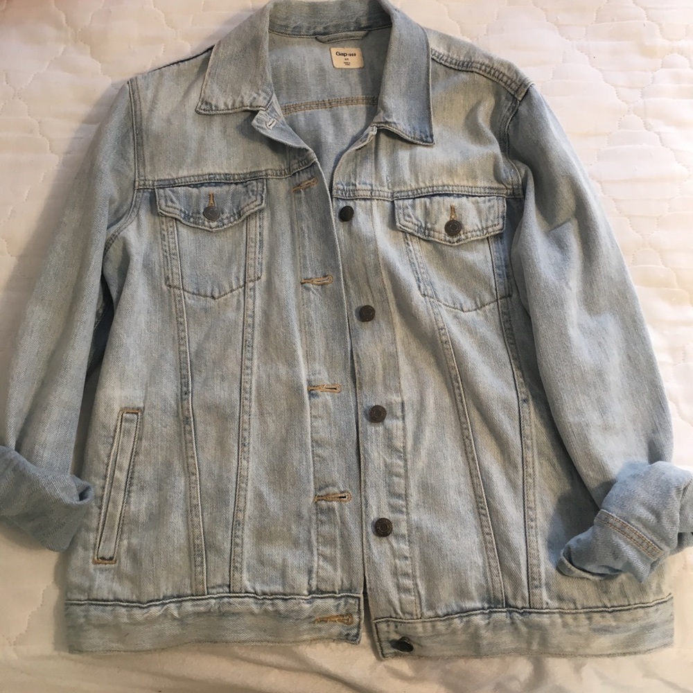 Gap Jean Jacket!